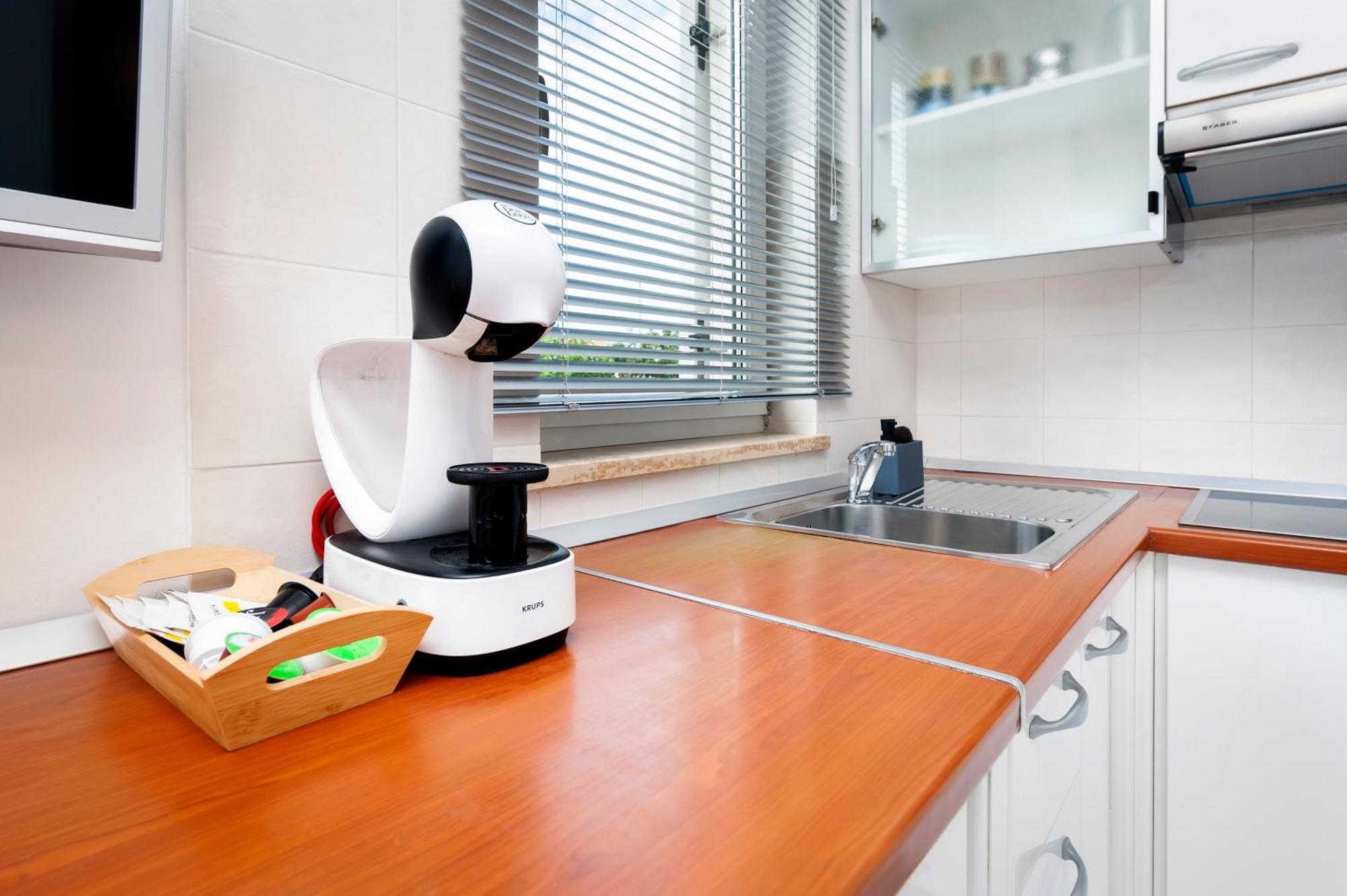 Apartman Nevera Adults Only Rovigno Esterno foto
